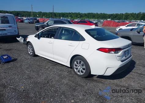 2024 Toyota Corolla Le z USA, uszkodzony, nr VIN 5YFB4MDE0RP134097